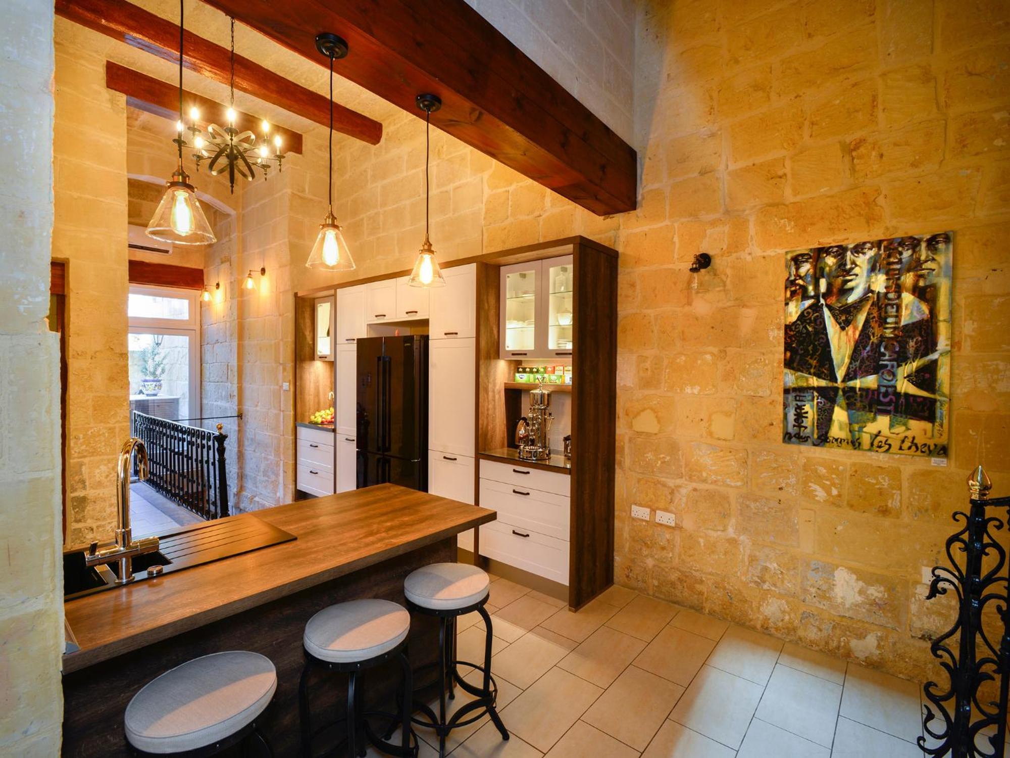 Отель Julesy'S Bnb Cospicua Экстерьер фото